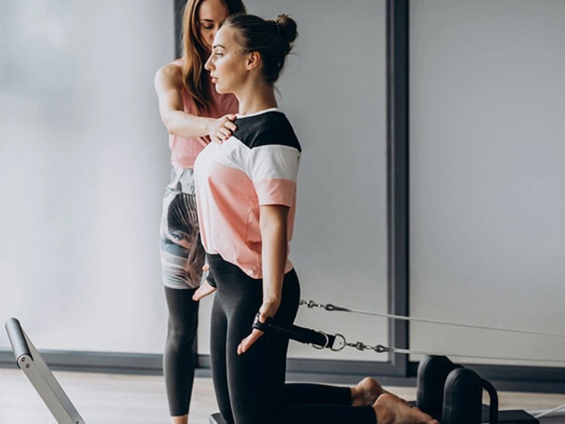 Cách hít thở trong Pilates