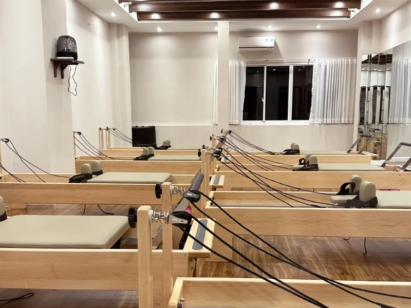 Phòng tập MBS Pilates 456 Phan Xích Long có trang thiết bị đầy đủ, hiện đại