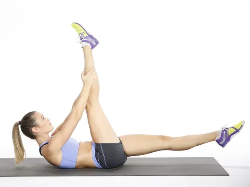 Bài tập Pilates Scissors