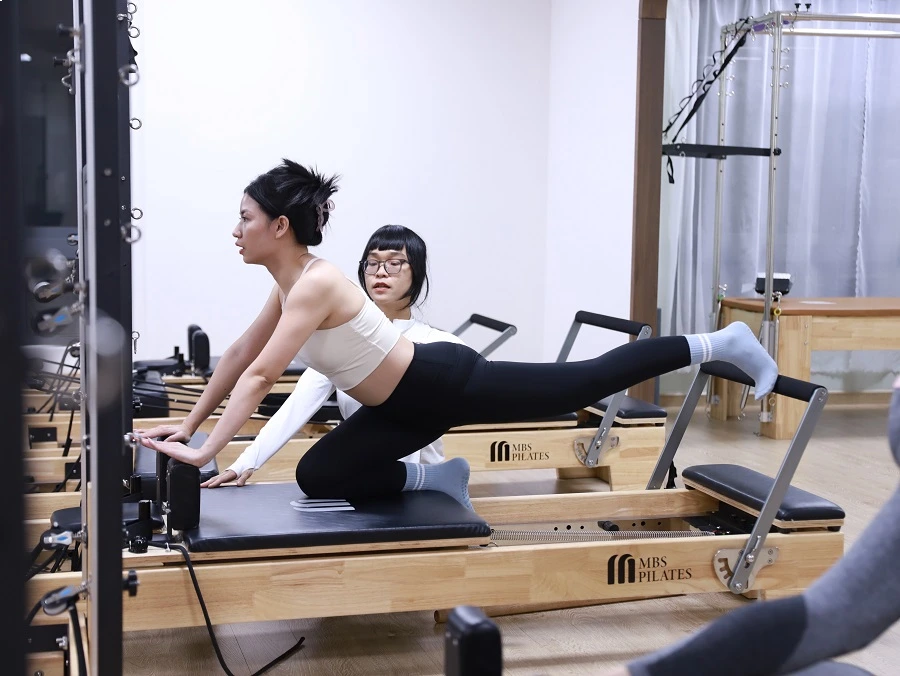 review-phong-tap-mbs-pilates-121-quoc-huong-thao-dien-quan-2-1