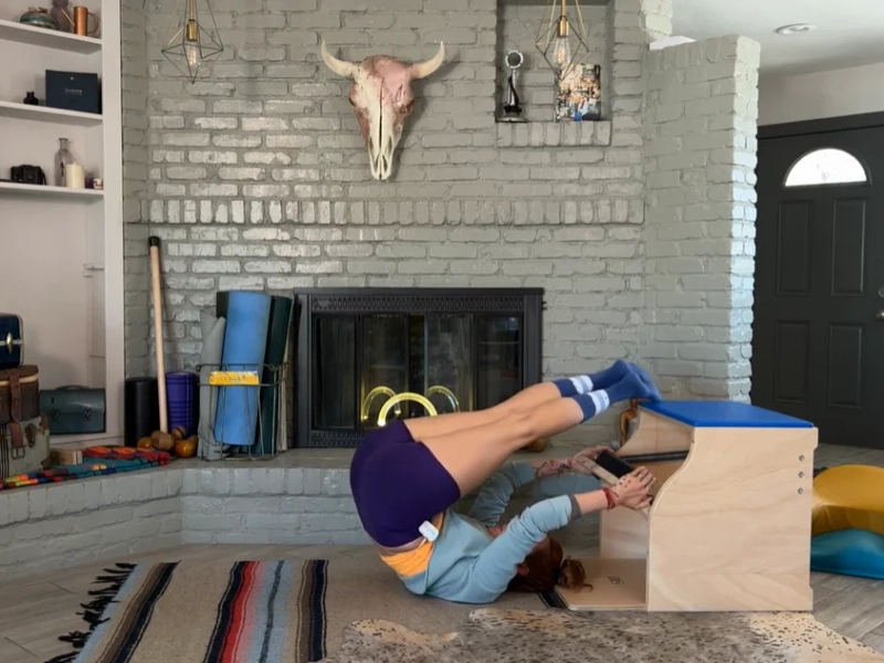 Bài tập Pilates Corkscrew - Mục tiêu, lợi ích và hướng dẫn thực hiện