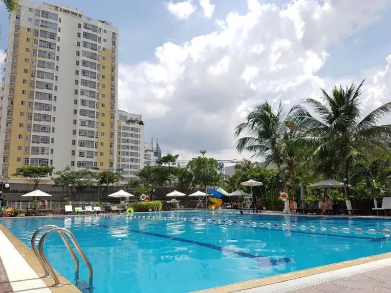 Hồ bơi Sky Garden