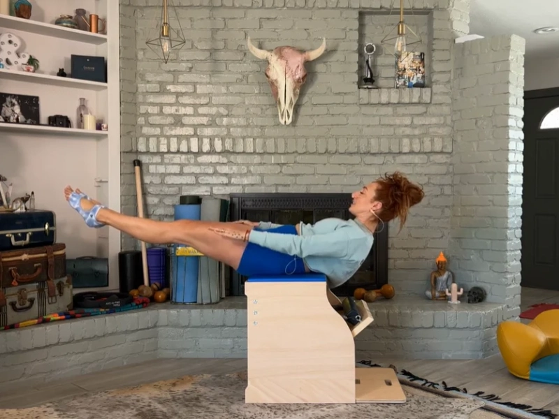 Bài tập Pilates Hundred – Cách thực hiện, lợi ích, những điều cần tránh