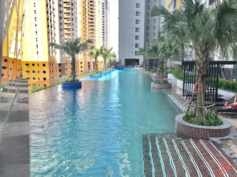 Bể bơi Season Avenue
