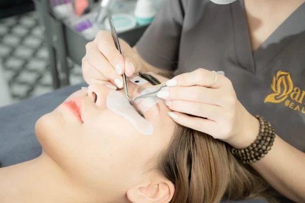 Nami Beauty là một trong số địa chỉ nối mi đẹp ở Hà Nội được đông đảo khách hàng tin tưởng.