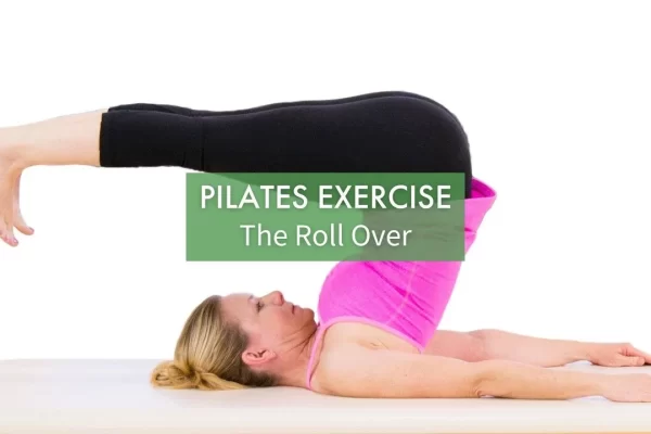 huong-dan-chi-tiet-bai-tap-pilates-roll-over-1