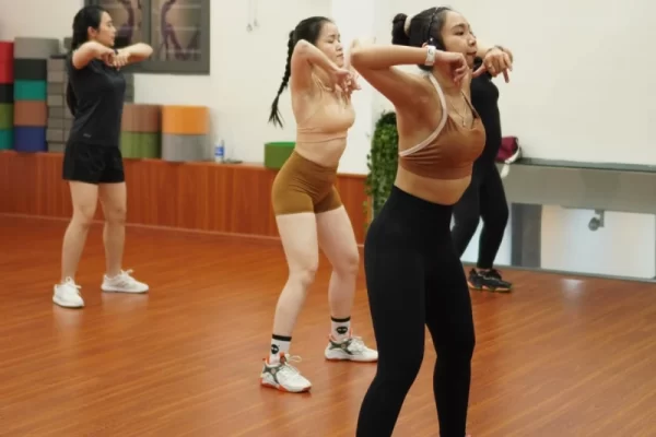 Lớp aerobic tại GOFIT Fitness & Yoga