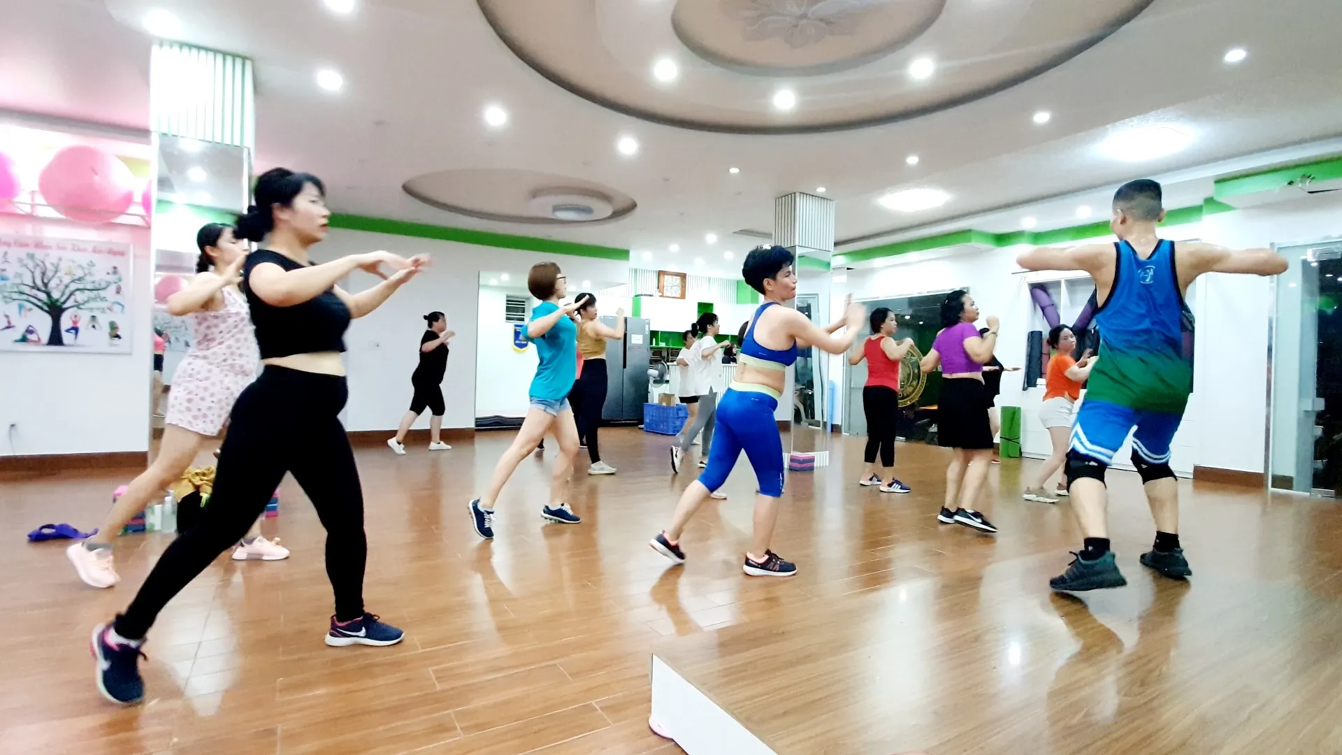 lop-hoc-nhay-zumba-hai-phong-2