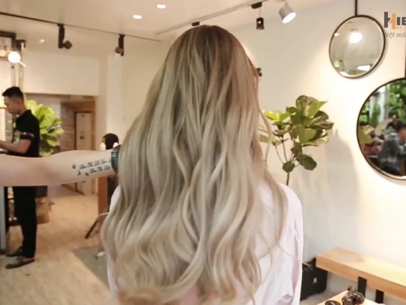 Salon Tóc Hiếu Trang