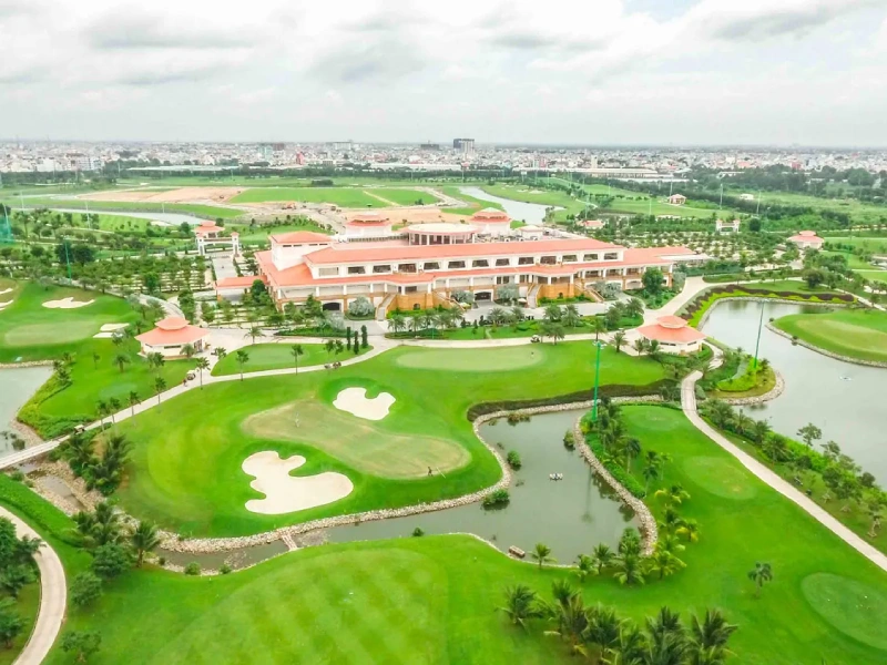 Sân Golf Long Biên