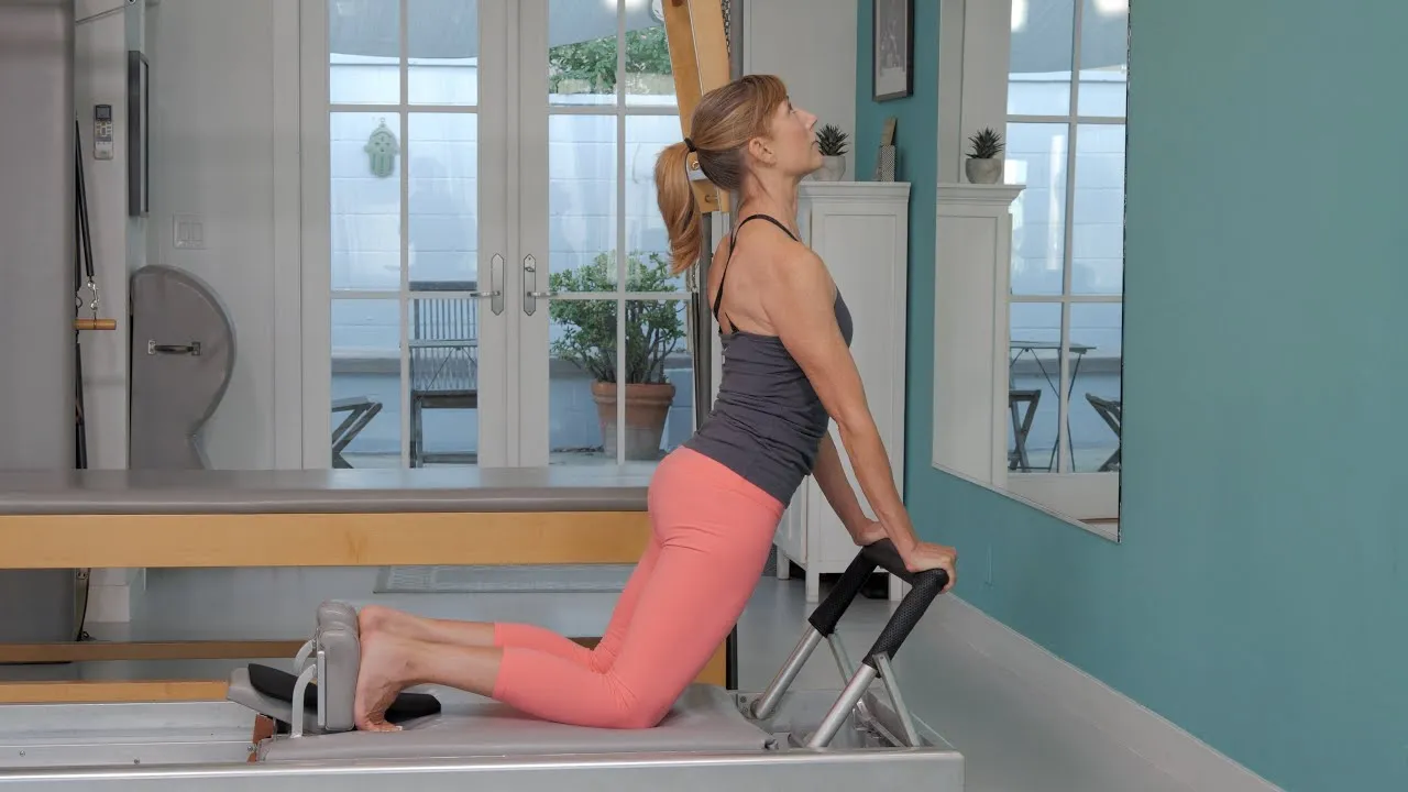 bai-tap-pilates-down-stretch-tren-reformer-3