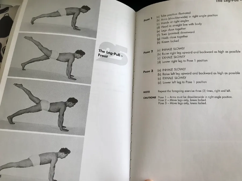 Leg Pull Front là bài tập số 25 trong danh sách bài tập gốc của Joseph Pilates