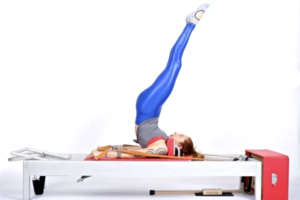 bai-tap-pilates-overhead-tren-reformer-2