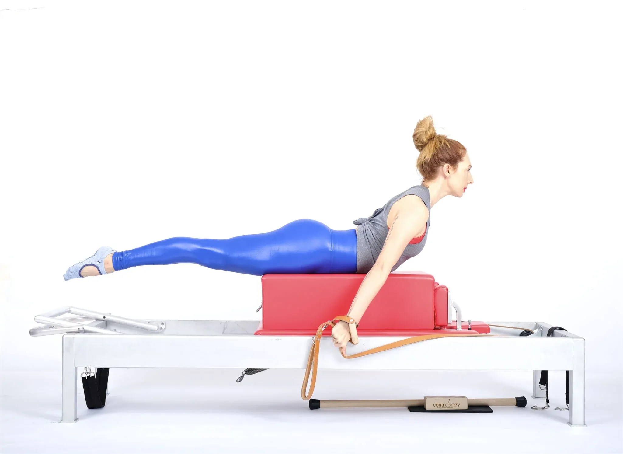 bai-tap-pilates-pull-straps-tren-reformer-1