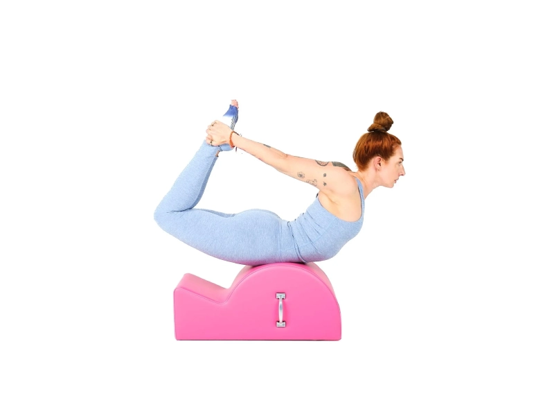 Bài tập Rocking trên Spine Corrector.