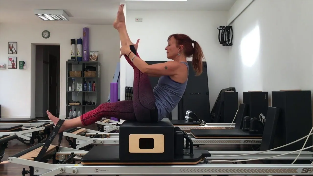 bai-tap-pilates-tree-tren-reformer-2