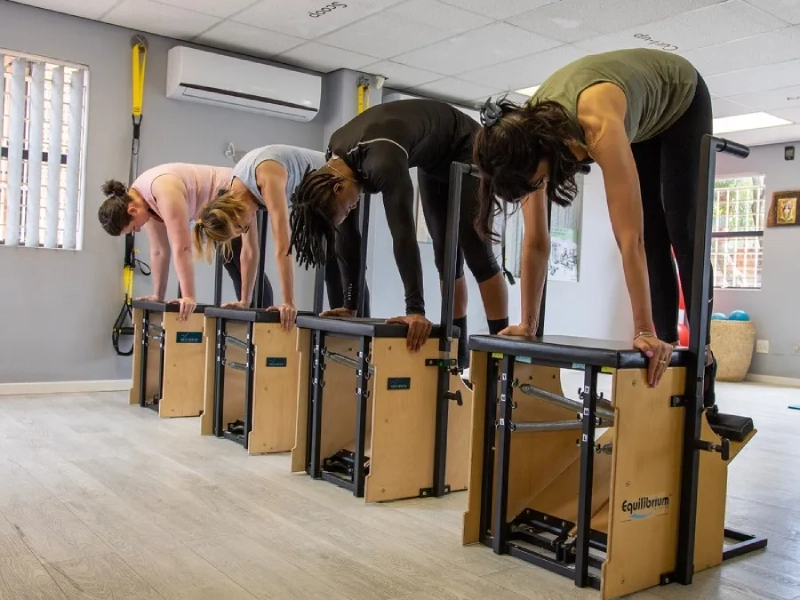 Máy tập Pilates Wunda Chair