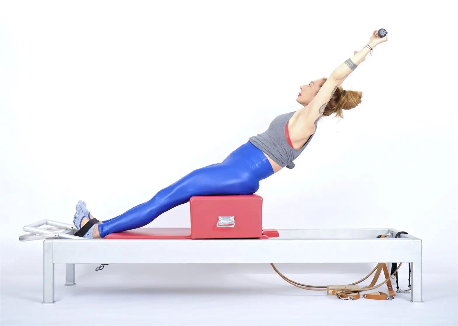 bai-tap-pilates-flat-back-tren-reformer-2