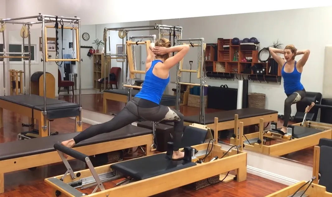 bai-tap-pilates-russian-splits-tren-reformer-3