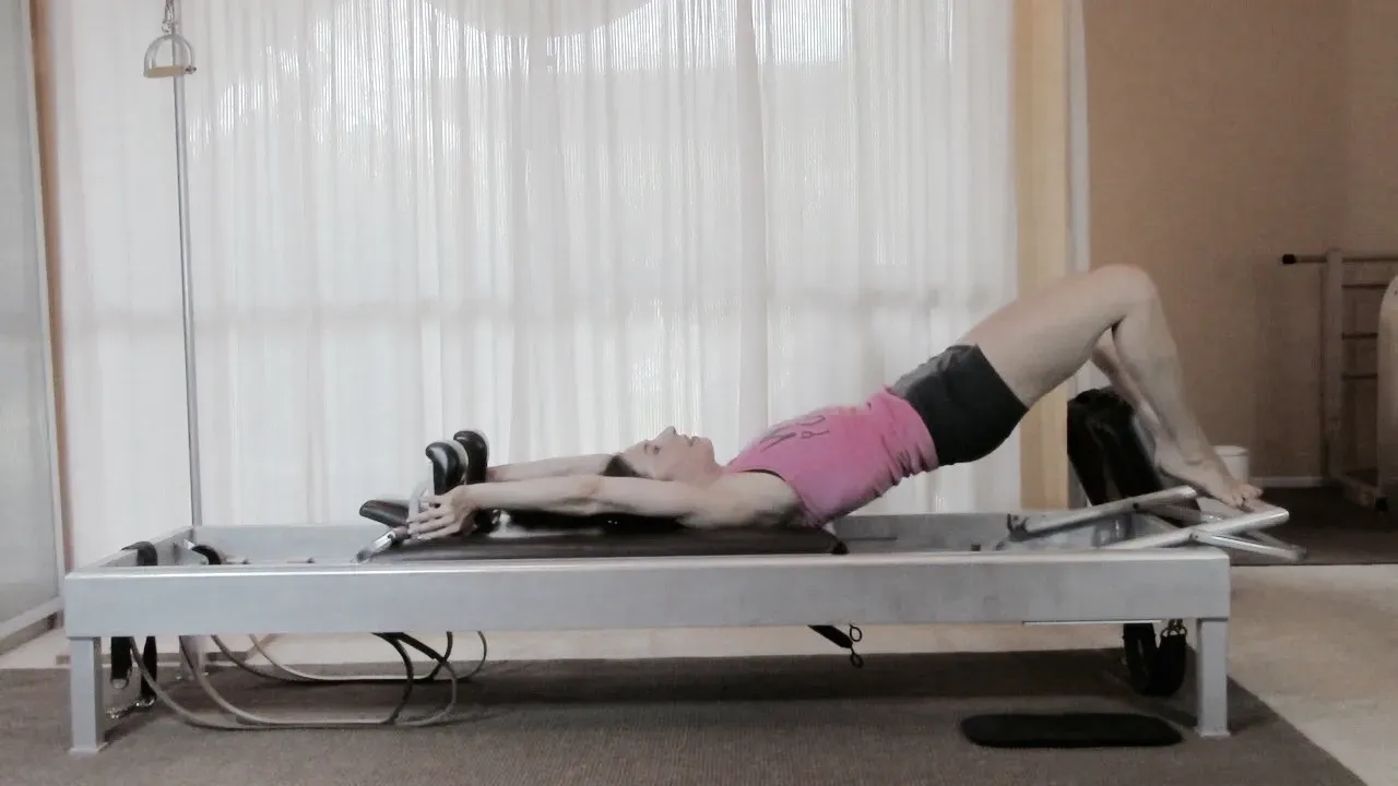 bai-tap-pilates-semi-circle-tren-reformer-2