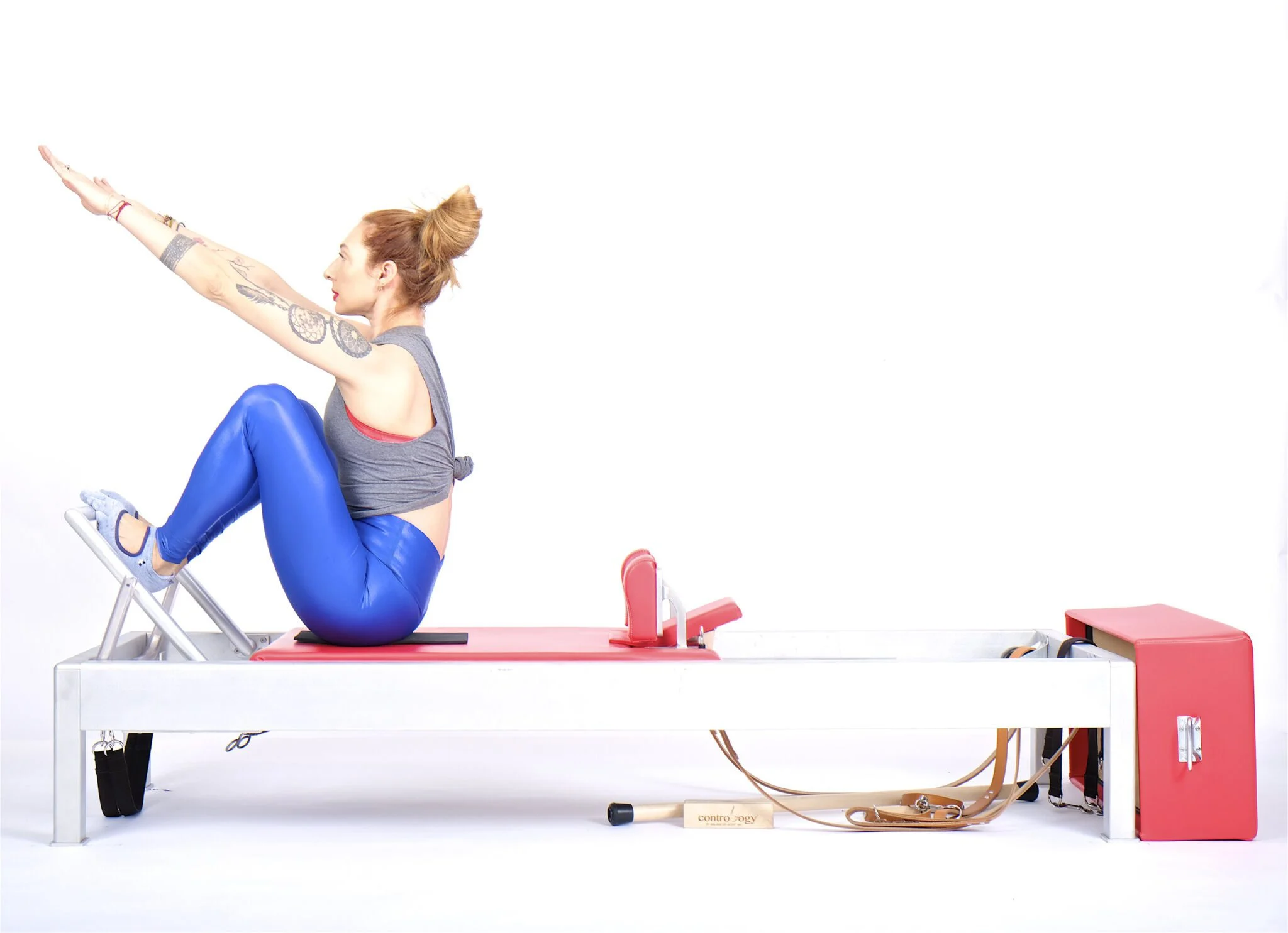 bai-tap-pilates-stomach-massage-reach-up-tren-reformer-2