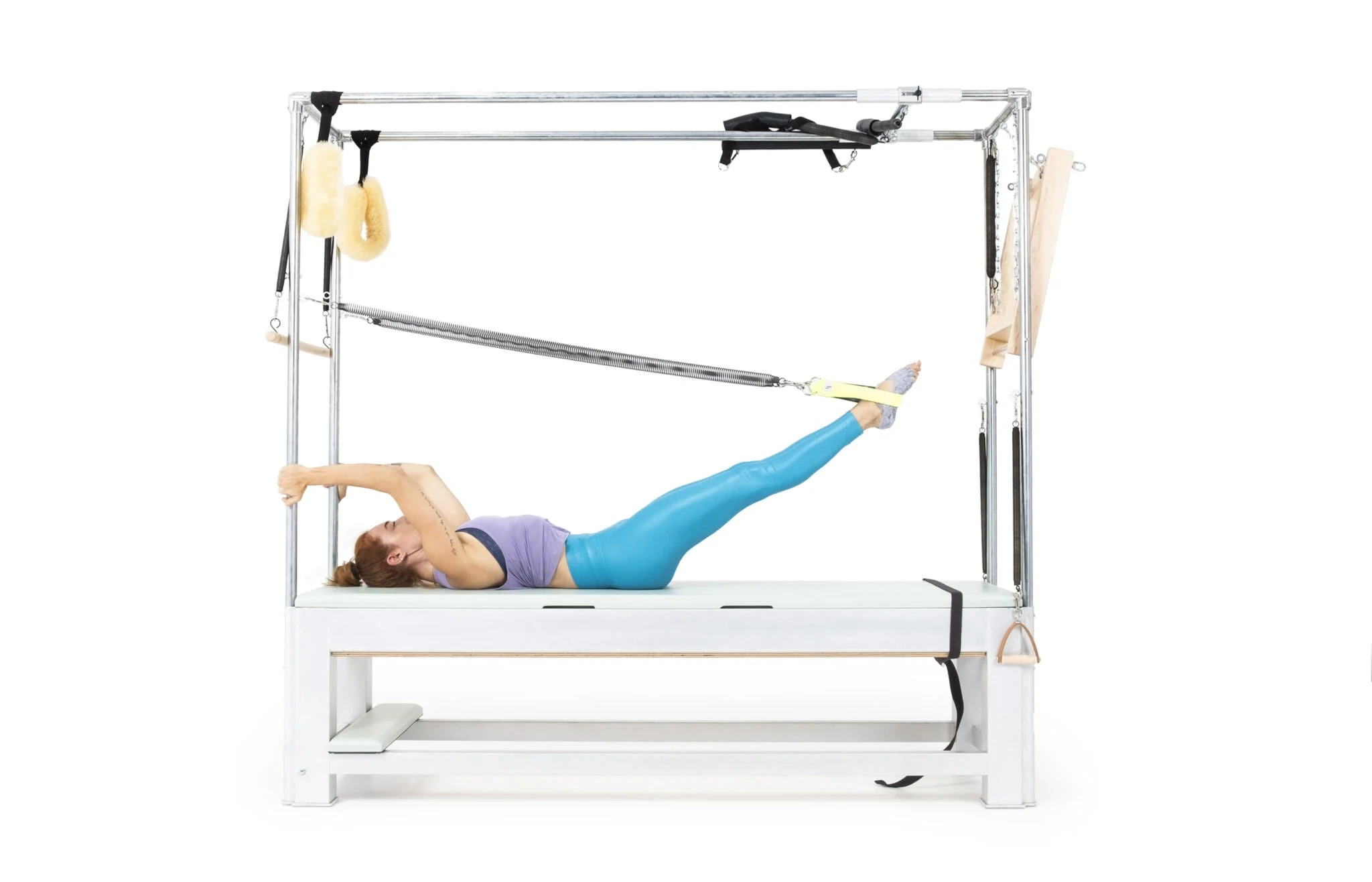 bai-tap-pilates-circles-with-leg-springs-tren-cadillac-2