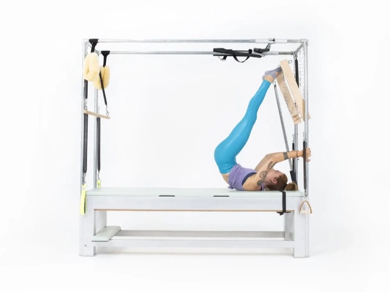 Lợi ích của bài tập Tower with Push Thru Bar trên Cadillac