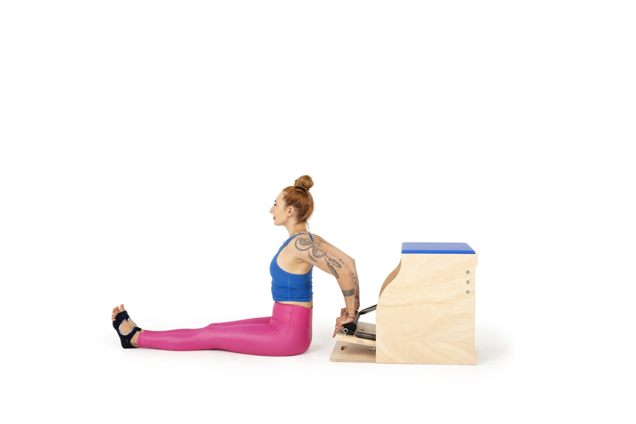 bai-tap-pilates-long-back-arms-tren-wunda-chair-1