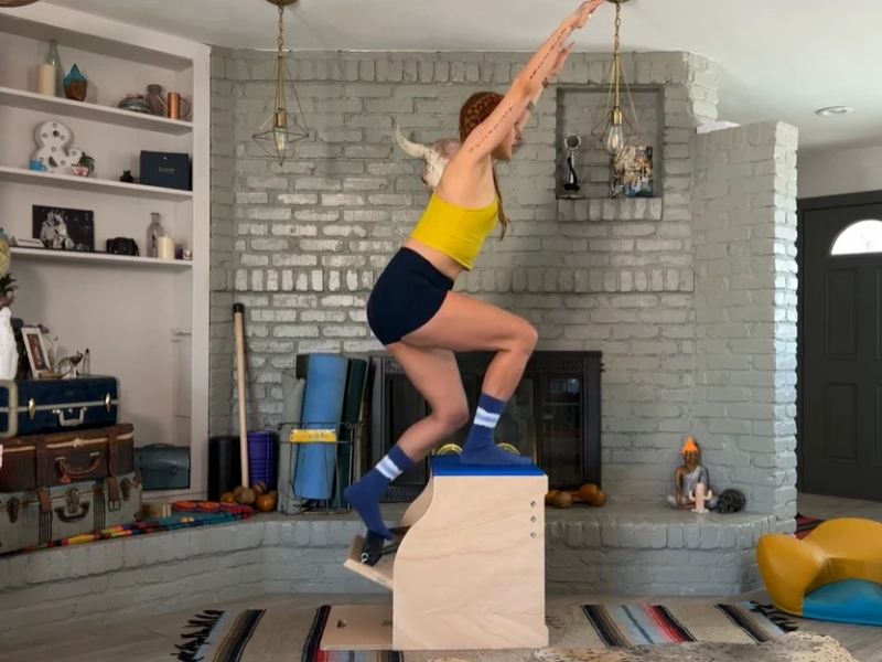 Các bước thực hiện Mountain Climber trên Wunda Chair  