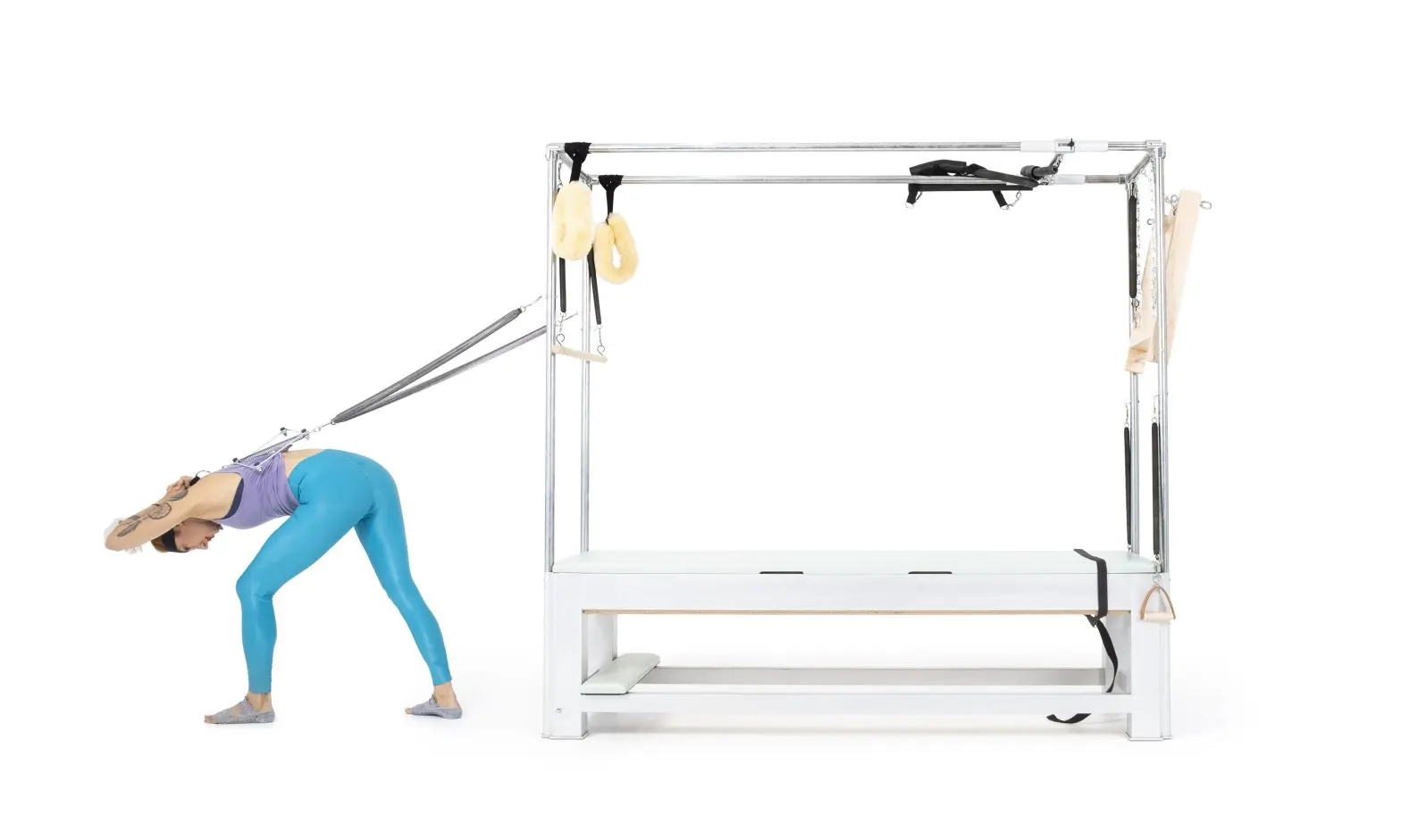 bai-tap-pilates-neck-stretcher-lunge-tren-cadillac-1