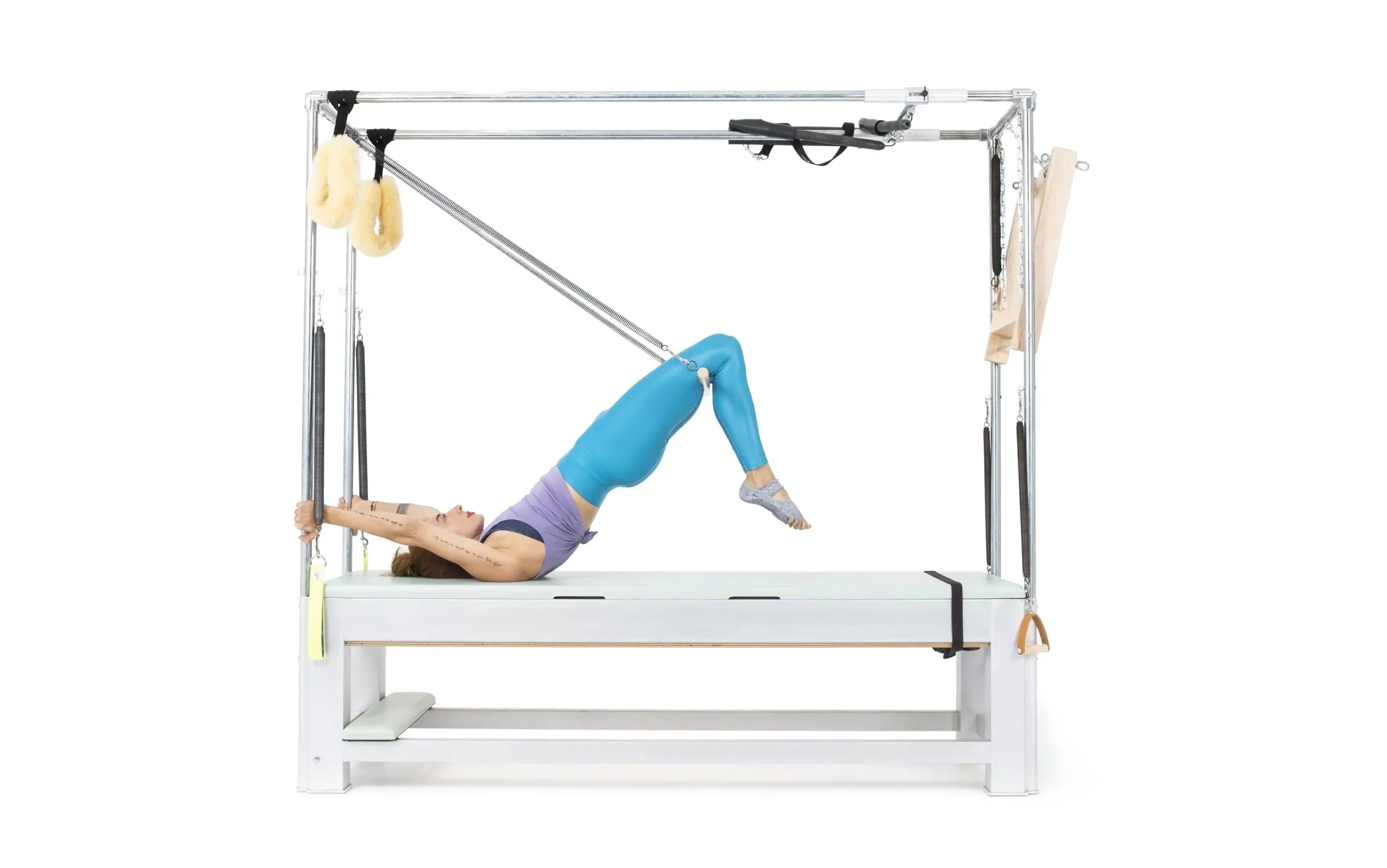 bai-tap-pilates-rolling-stomach-massage-with-roll-back-bar-tren-cadillac-1