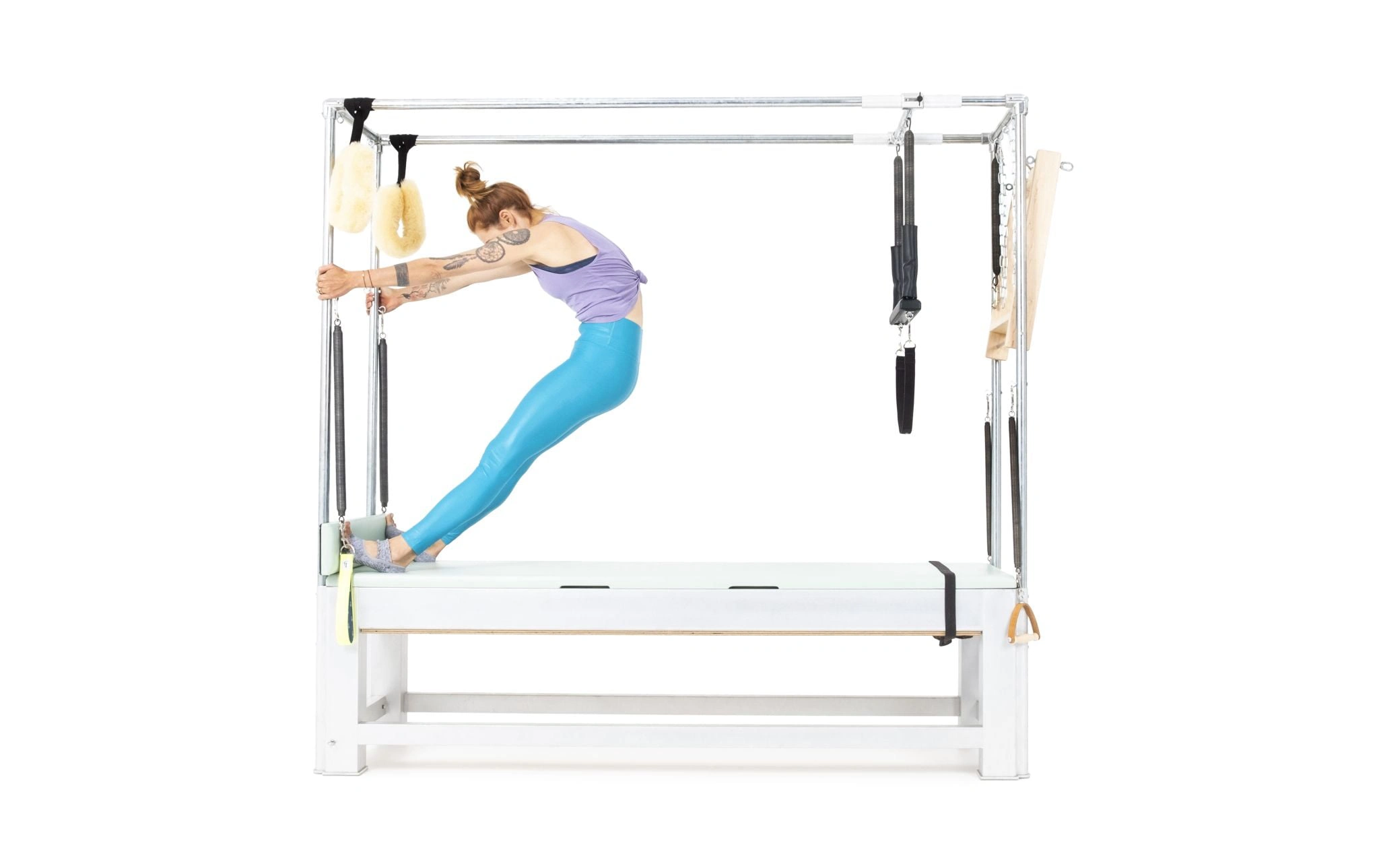 bai-tap-pilates-spread-eagle-tren-cadillac-1