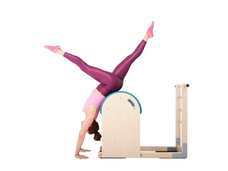 Bài tập Back Walkover trên Ladder Barrel