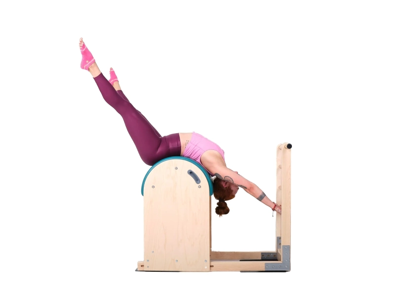 Bài tập Big Leg Circles trên Ladder Barrel