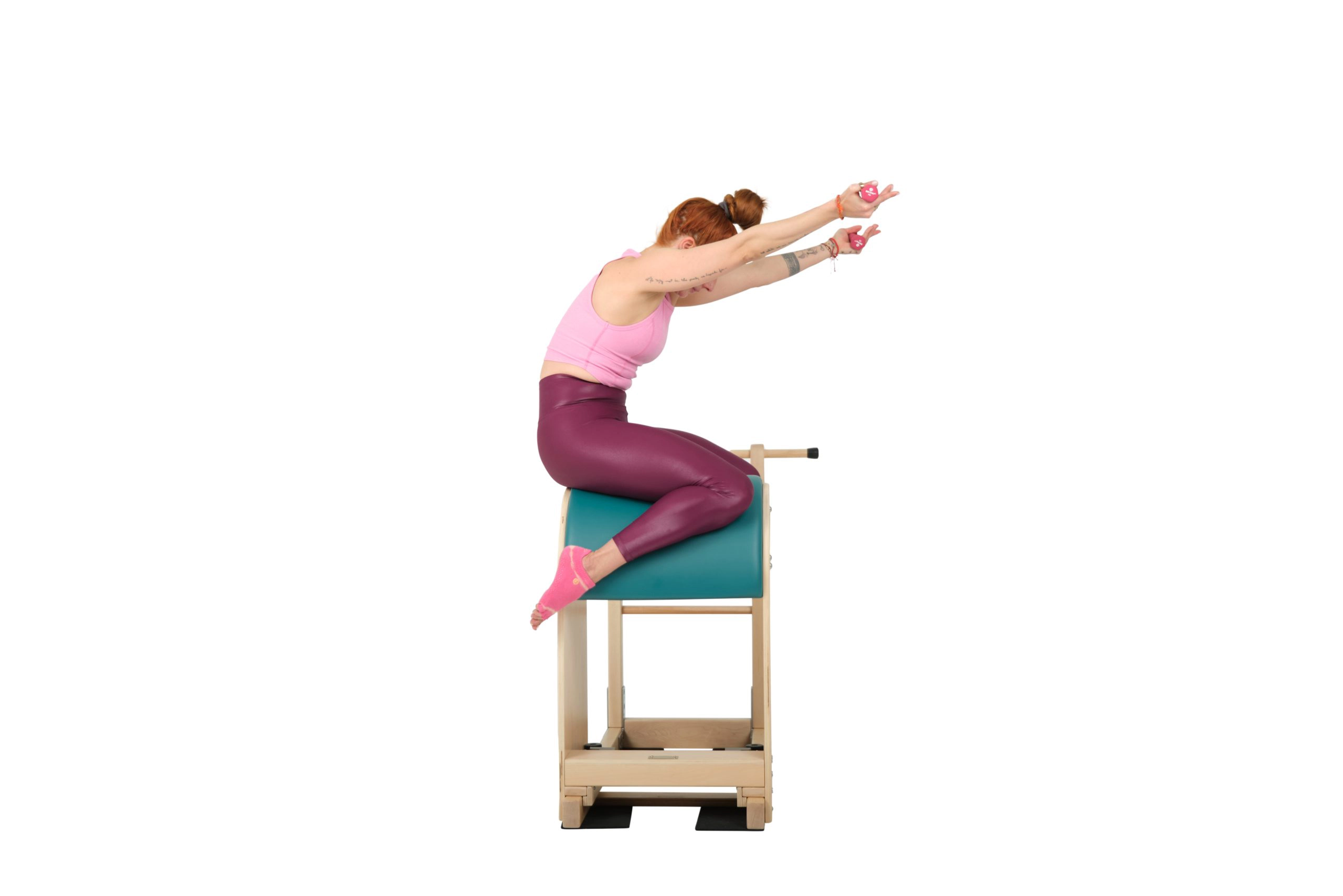 bai-tap-pilates-horseback-jockey-tren-ladder-barrel-1