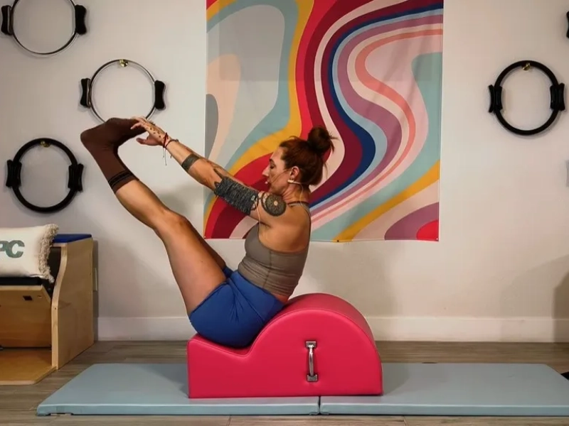 Bài tập Pilates Open Leg Rocker - Lợi ích, các bước thực hiện