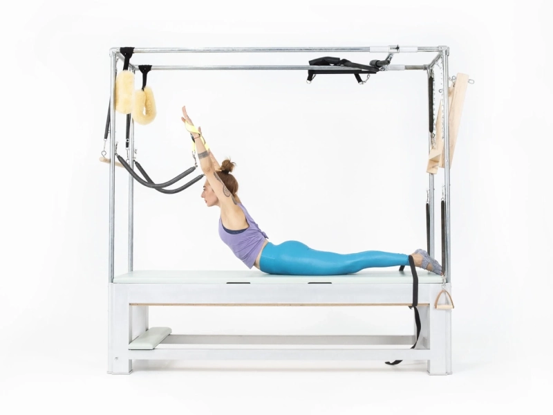 Khám phá bài tập Pilates Flying Eagle trên Cadillac và Wunda Chair