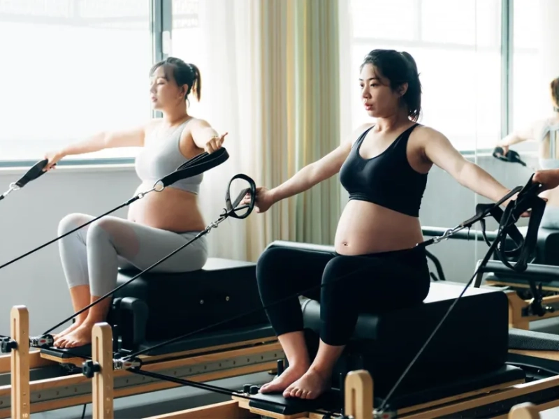 Pilates là một phương pháp tập luyện rất an toàn cho mẹ bầu.