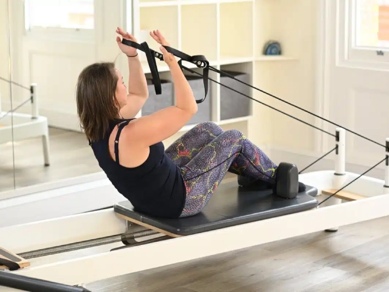 Chuỗi bài tập cuộn lưng