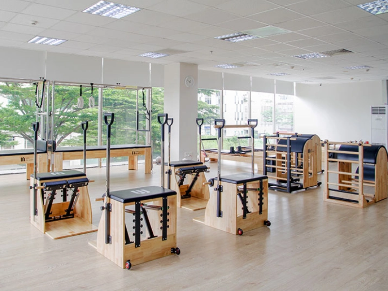 Phòng tập Pilates uy tín chuyên nghiệp phải đầy đủ trang thiết bị luyện tập