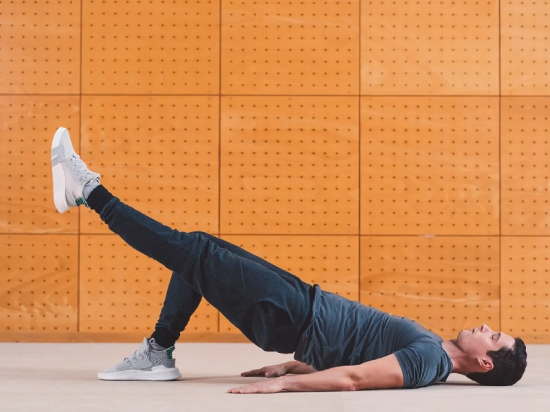 Bài tập Straight Leg Raises