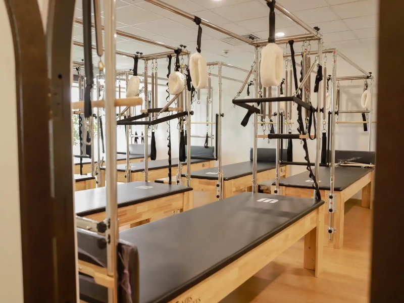 Modern, internationally standardized training equipment.