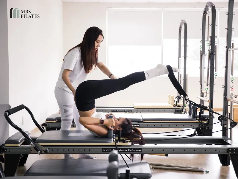 The trainers at MBS Pilates 54 Lieu Giai are professional and dedicated.