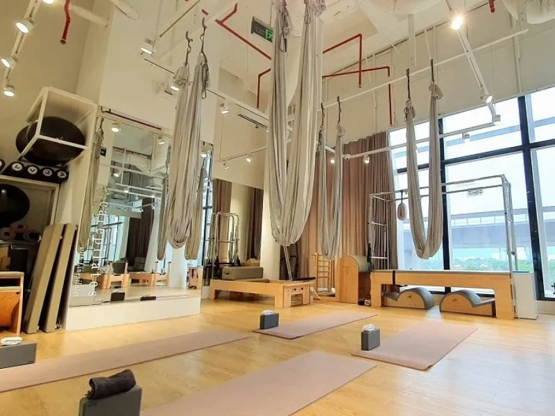 Pilates House Studio – A Pilates training location near District 9.
