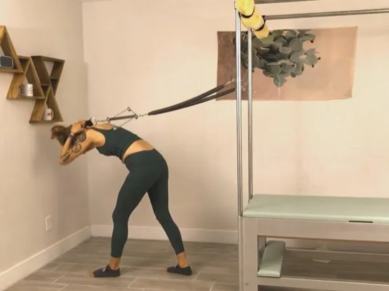 Neck Stretcher Lunge exercise