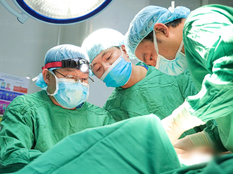 Huong Giang Aesthetic Institute.