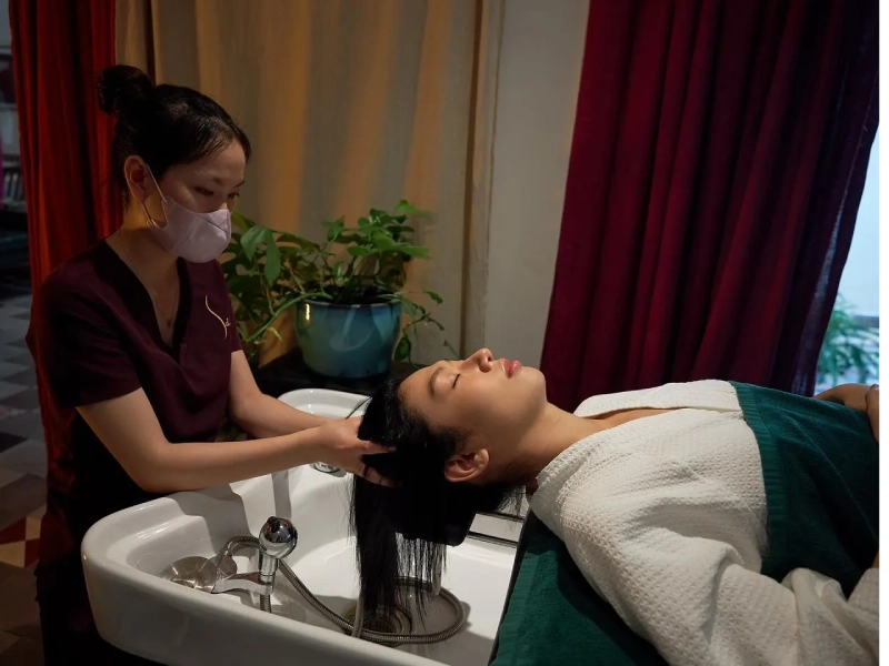 Sa Spa is a highly rated herbal hair washing destination in Ho Chi Minh City.