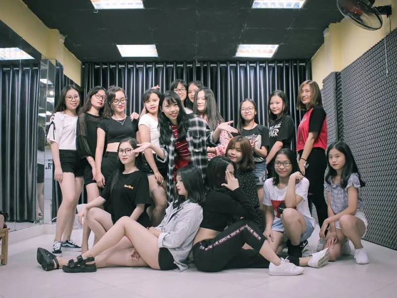 Fusion Dance Studio – A professional modern dance training center in Hai Phong.