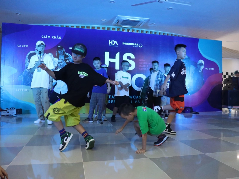 Hanoi Dance Academy – a modern dance training center.