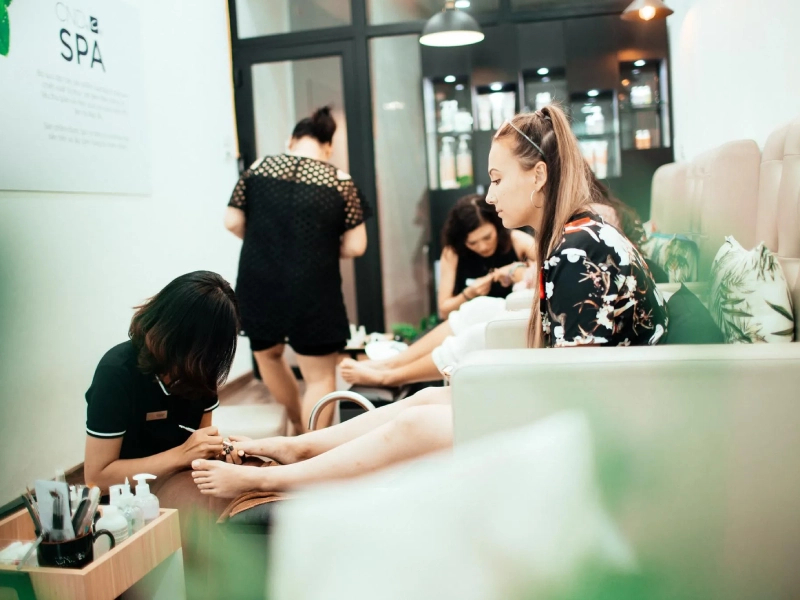 LaLa Nail Studio.